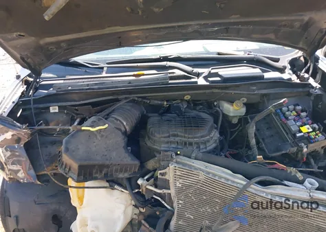 2012 Chrysler Town & Country Touring-L z USA, uszkodzony, nr VIN 2C4RC1CG9CR106857